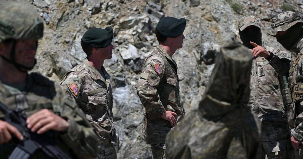 Kosovo accepts a request to shelter third-country migrants from the U.S.