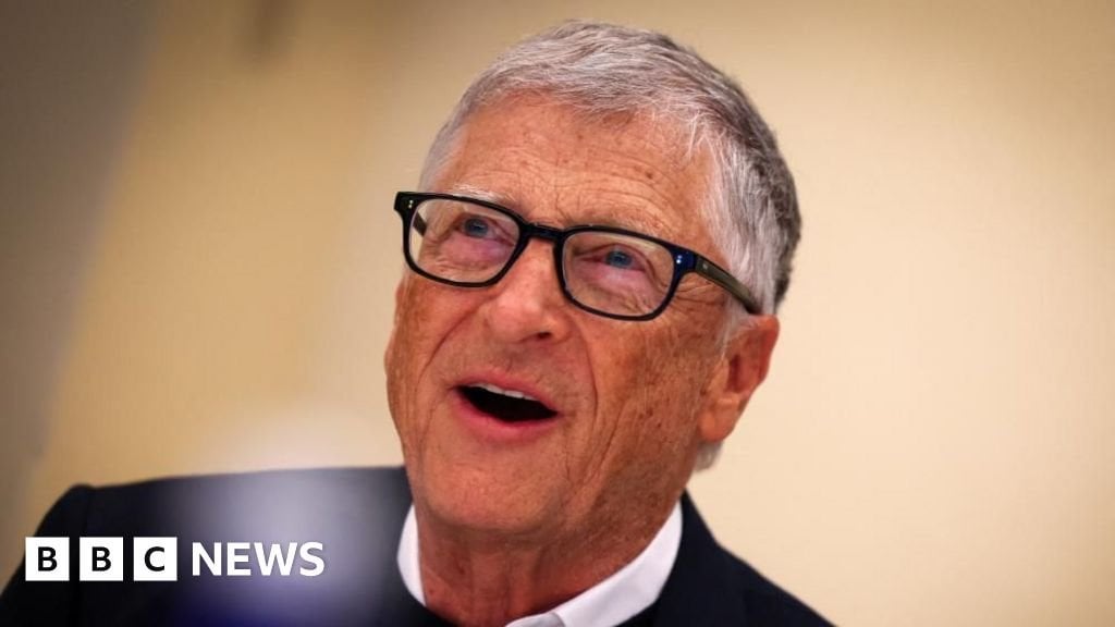 Bill Gates to give most of his $200bn fortune to Africa