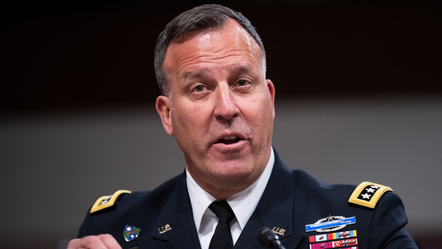 Trump warns of military action if Iran talks collapse, CENTCOM confirms plans CENTCOM confirms military readiness as U.S.-Iran nuclear talks stall; sanctions target Iran’s shadow banking and enrichment remains disputed.