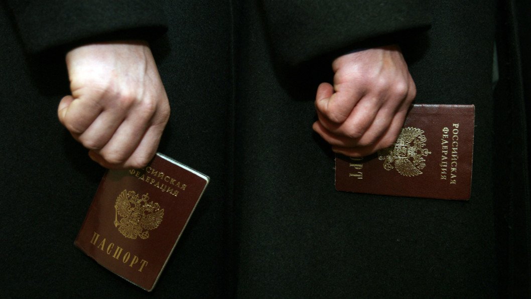 How Europe Became a Safe Haven for Russian Elites Using Dual Passports to Evade Sanctions
