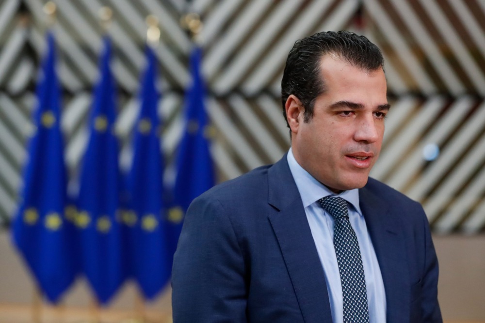 ‘Not a hotel’: Greece mulls less appealing migrant meals