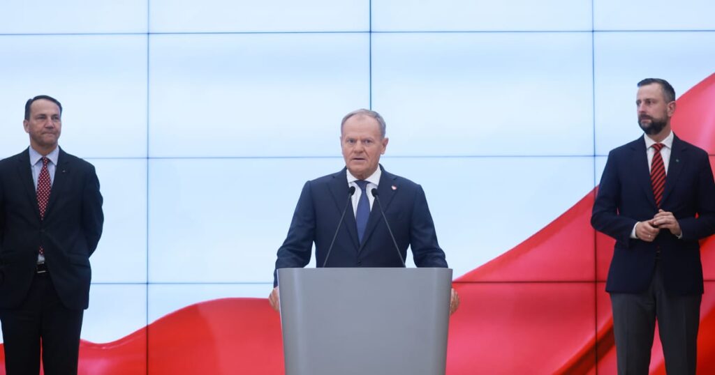 Poland’s Tusk reshuffles government to recover from election ‘earthquake’ – POLITICO Poland’s Tusk reshuffles government to recover from election ‘earthquake’ – POLITICO