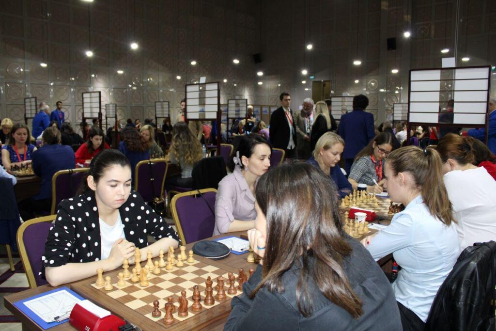 FIDE Sparks Protests By Allowing Russian Team To Compete In Major Event