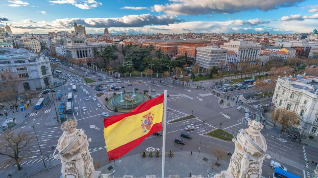 Spain advances Japan in GDP per capita in a historic sorpasso that uncovers a much greater change in the global economy