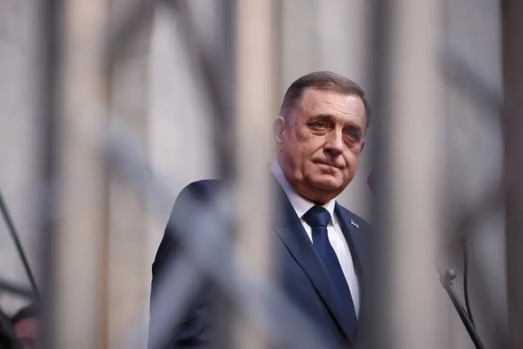 Dodik avoids detention after voluntarily appearing at the Bosnian Prosecutor's Office