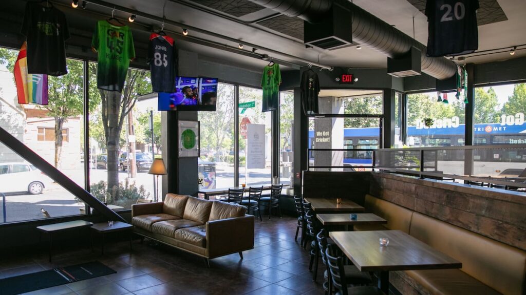 Sticky Wicket offers pub for cricket fans in North Portland
