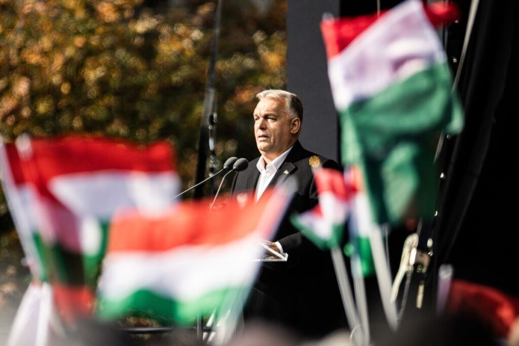 Orban Urges Online Campaign Against Hungary’s Surging Opposition