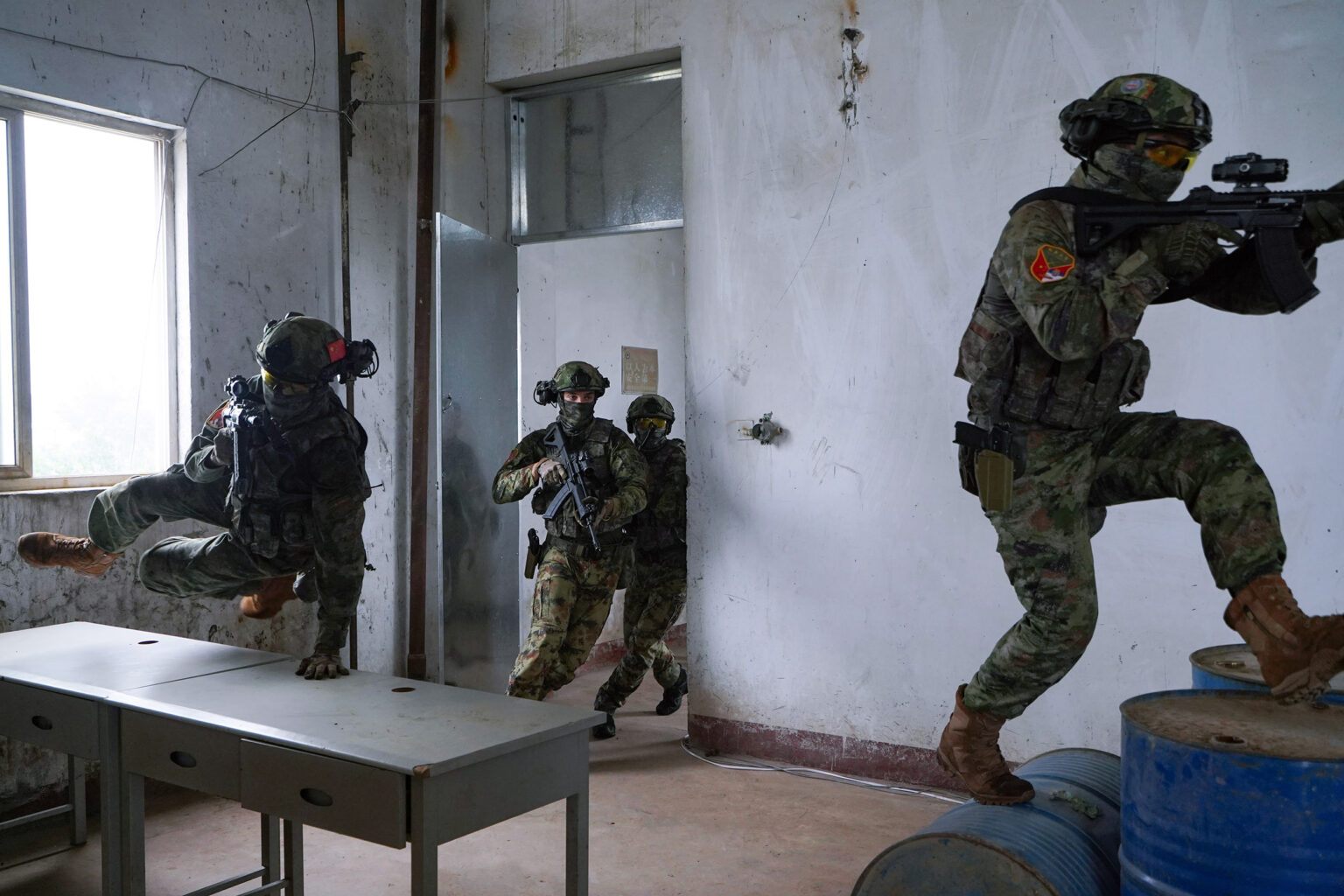 Chinese Special Forces Train With New Ally in Europe Chinese Special Forces Train With New Ally in Europe