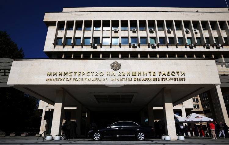Foreign Ministry Condemns "Unacceptable, Offensive Language" Used by North Macedonia's PM towards Bulgarian Foreign Minister