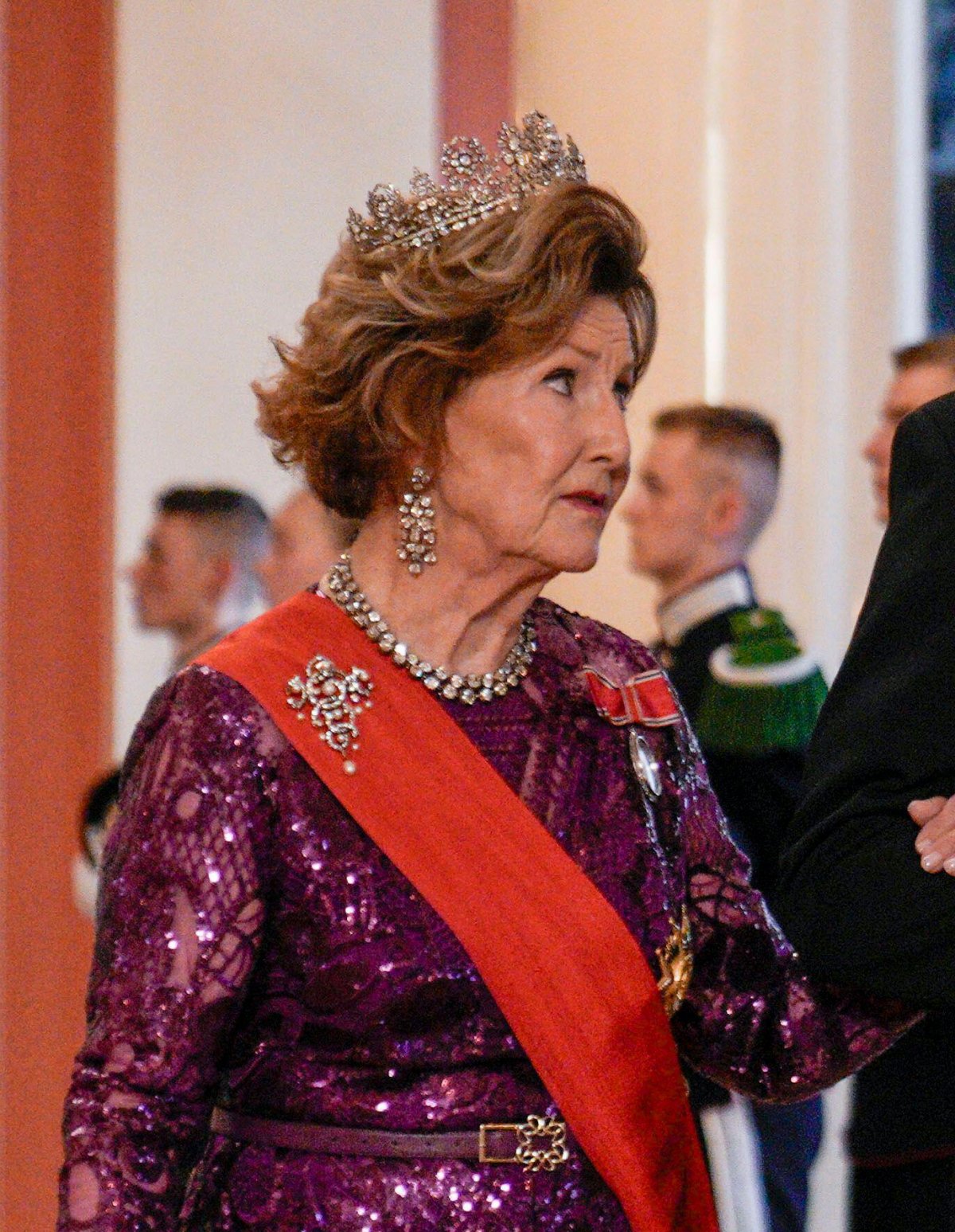 The King and Queen of Norway host a gala dinner for the visiting President of France at the Royal Palace in Oslo on June 23, 2025 (Stian Lysberg Solum/NTB/Alamy)