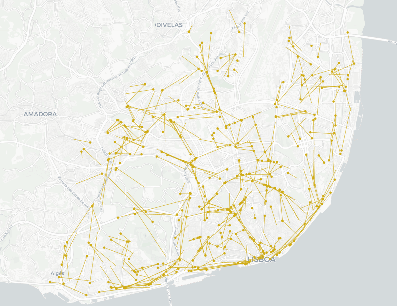 [OC] Every bus and tram in Lisbon right now and where they were 5 minutes ago