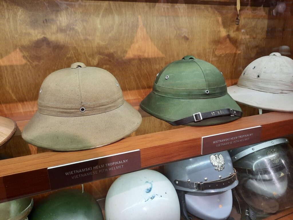 This is an interesting find. North Vietnamese Army helmets on display at the Wrocław War Museum. The question is, how did they get all the way from there to here? 🤔
