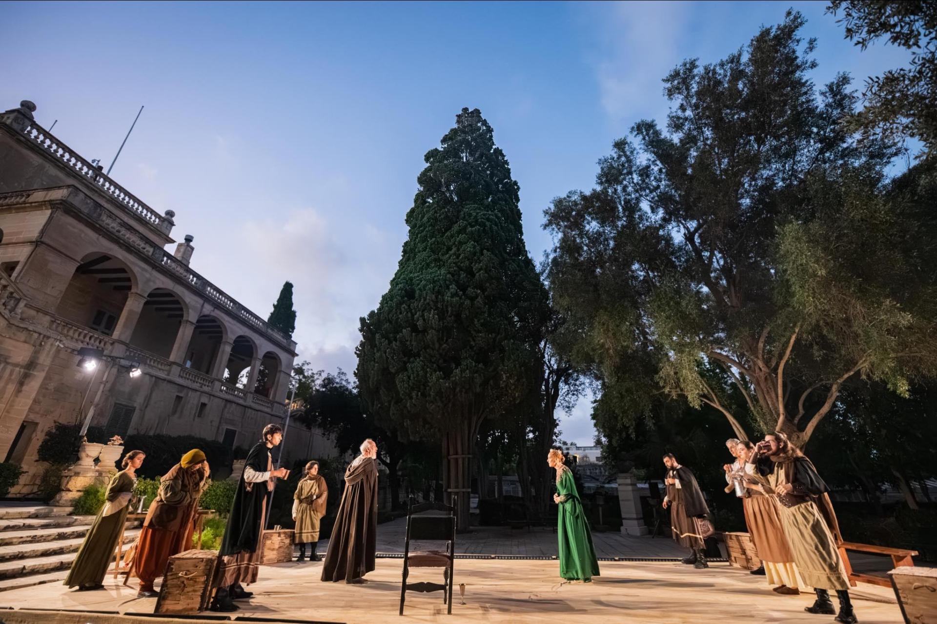 The cast during a performance of <em>King Lear</em>. Photo: Facebook/MADC
