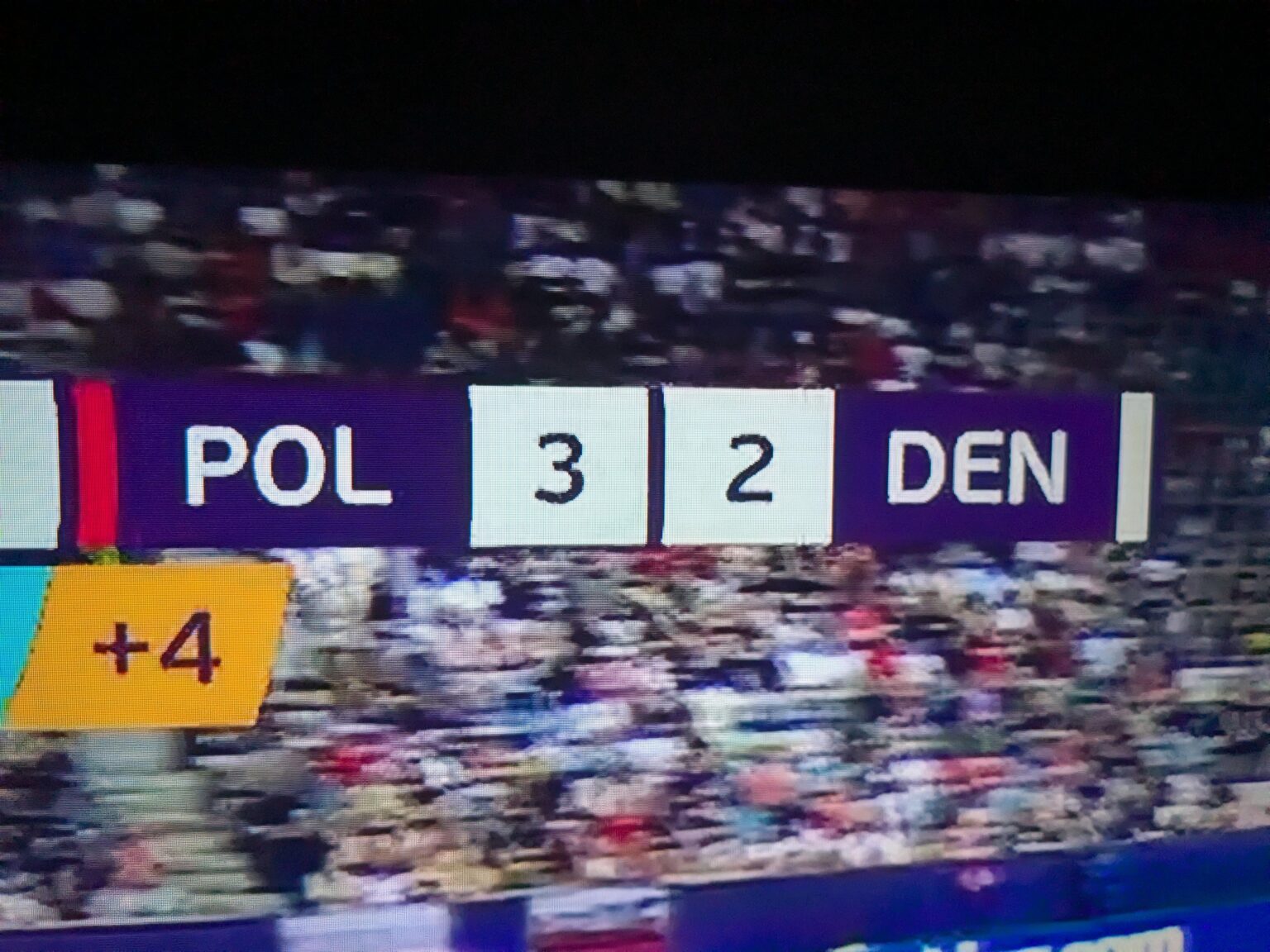 Poland says goodbye to the euro, winning with Denmark