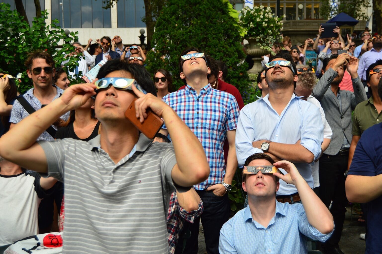 Spain prepares for the unprecedented logistic and health challenges of three consecutive solar eclipses in 2026, 2027, and 2028 -