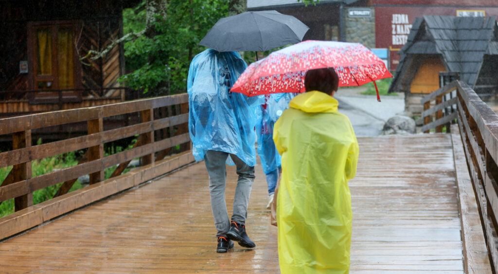 Polands Met Office warns of heavy rainfall on Sunday.