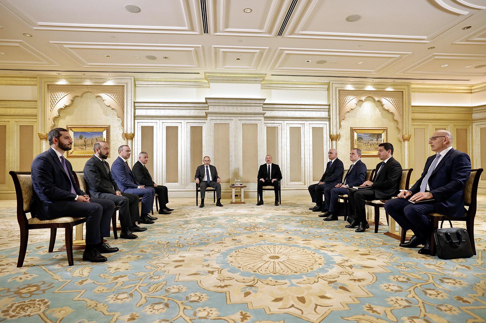 Pashinyan-Aliyev talks in Abu Dhabi: outcome, comments
