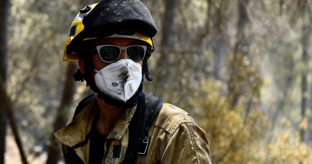 Two die in wildfire in Spain’s Catalonia region – The Irish Times