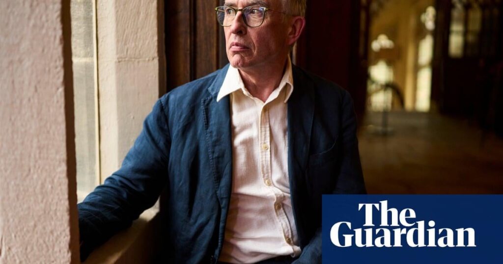 Steve Coogan accuses Labour of paving way for Reform UK