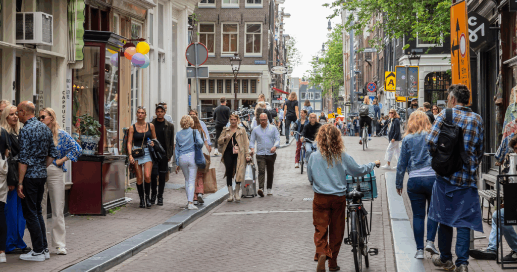 Skilled labour migration in the Netherlands drops by more than 25 percent Skilled labour migration in the Netherlands drops by more than 25 percent