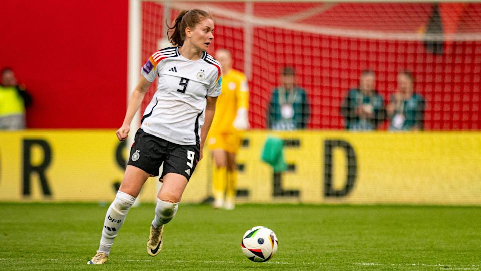 Sjoeke Nüsken will likely start in central midfield for Germany at Euro 2025<span class="copyright">Fotostand / Voelker/picture alliance</span>