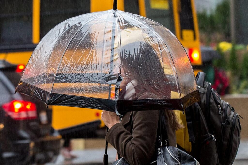 Environment Canada issues severe thunderstorm watch for parts of the GTA as heat warning continues