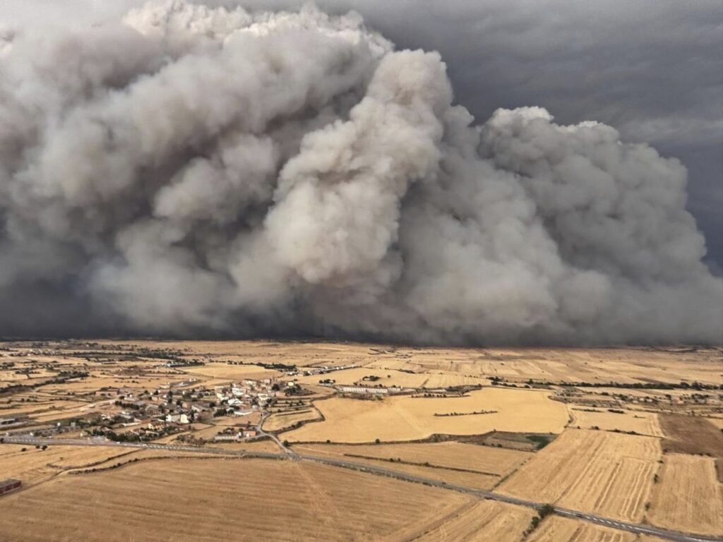 Spanish wildfire kills 2 people as parts of Europe bake in severe heat wave | SiouxlandProud | Sioux City, IA