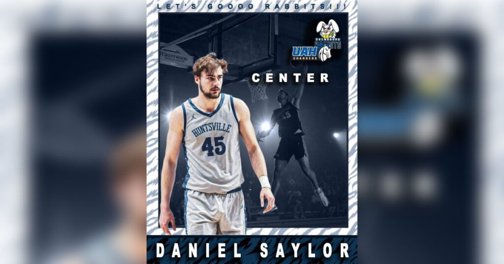 Daniel Saylor signs with Denmark professional basketball team