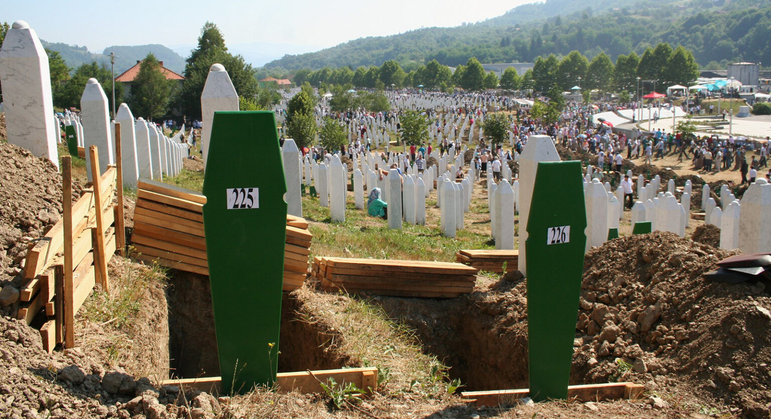30 years after the massacre, is Bosnia a viable state?