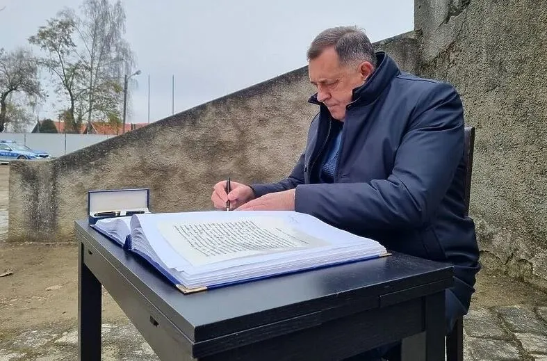 Dodik again advocates unifying Republika Srpska and Serbia
