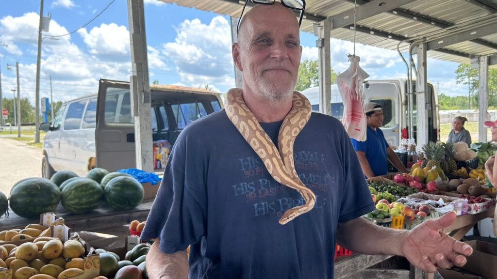 Saying goodbye to quirky Tallahassee flea market, relishing memories