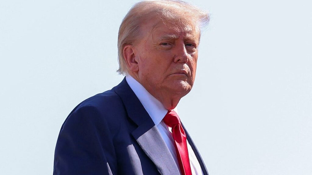 Trump's approval rating with men drops. Democrats must act
