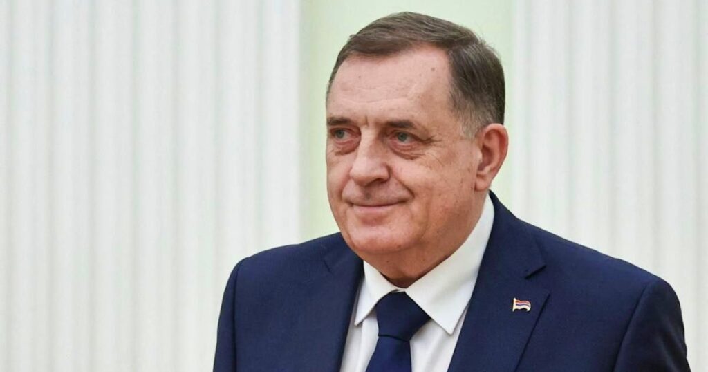 Bosnia-Herzegovina: Arrest warrant against separatist leader Dodik lifted Bosnia-Herzegovina: Arrest warrant against separatist leader Dodik lifted