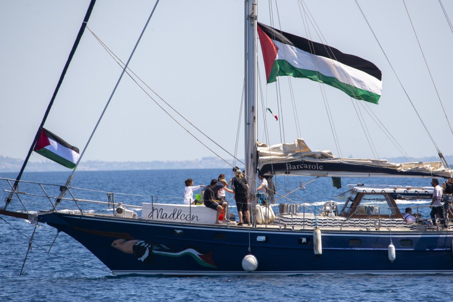 Spain opens war crimes probe against Netanyahu over Madleen aid ship attack – Middle East Monitor