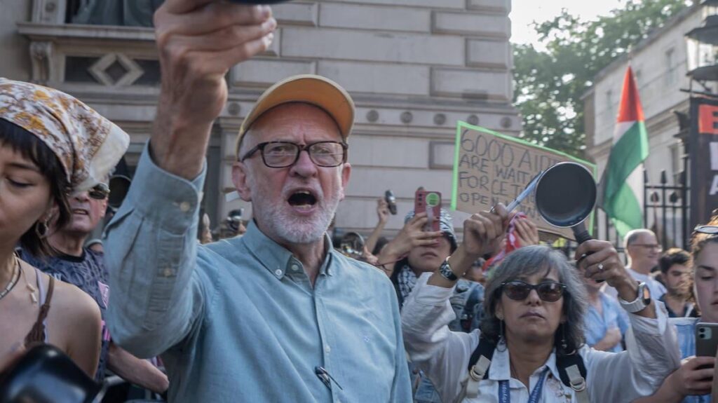 Corbyn hints at 'Your Party' as name for new politcal movement as sign-ups near 500,000