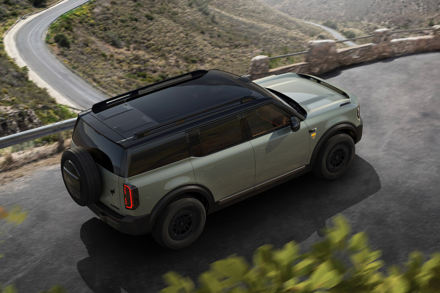 Ford Reveals the 2026 Bronco New Energy—But Only for China