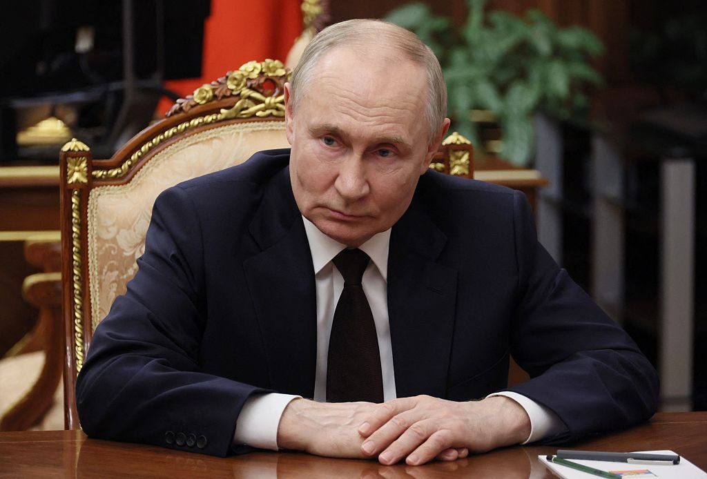 Cracks are appearing in the Russian economy Cracks are appearing in the Russian economy