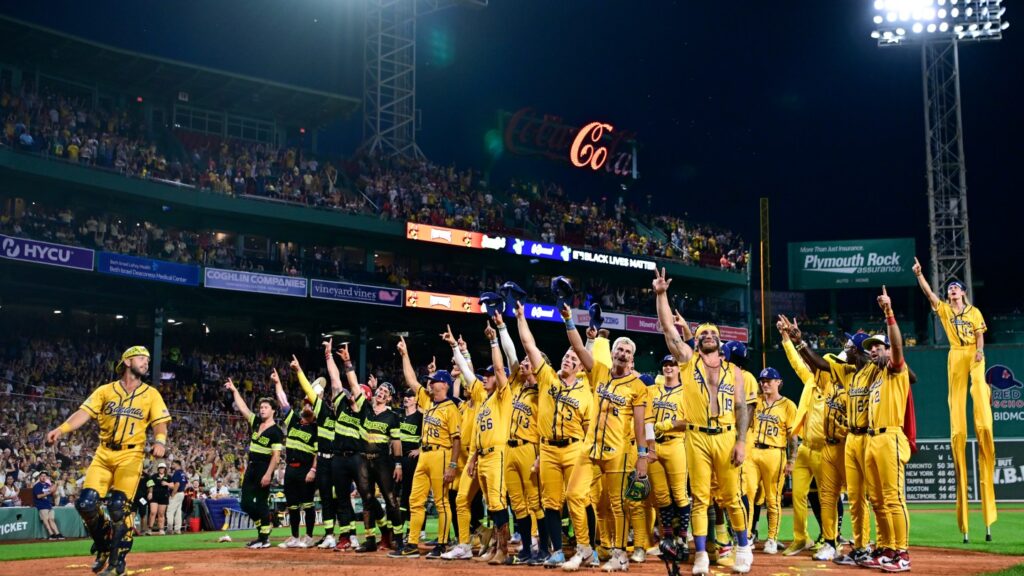 TruTV Adds Savannah Bananas Games and Banana Ball Championship