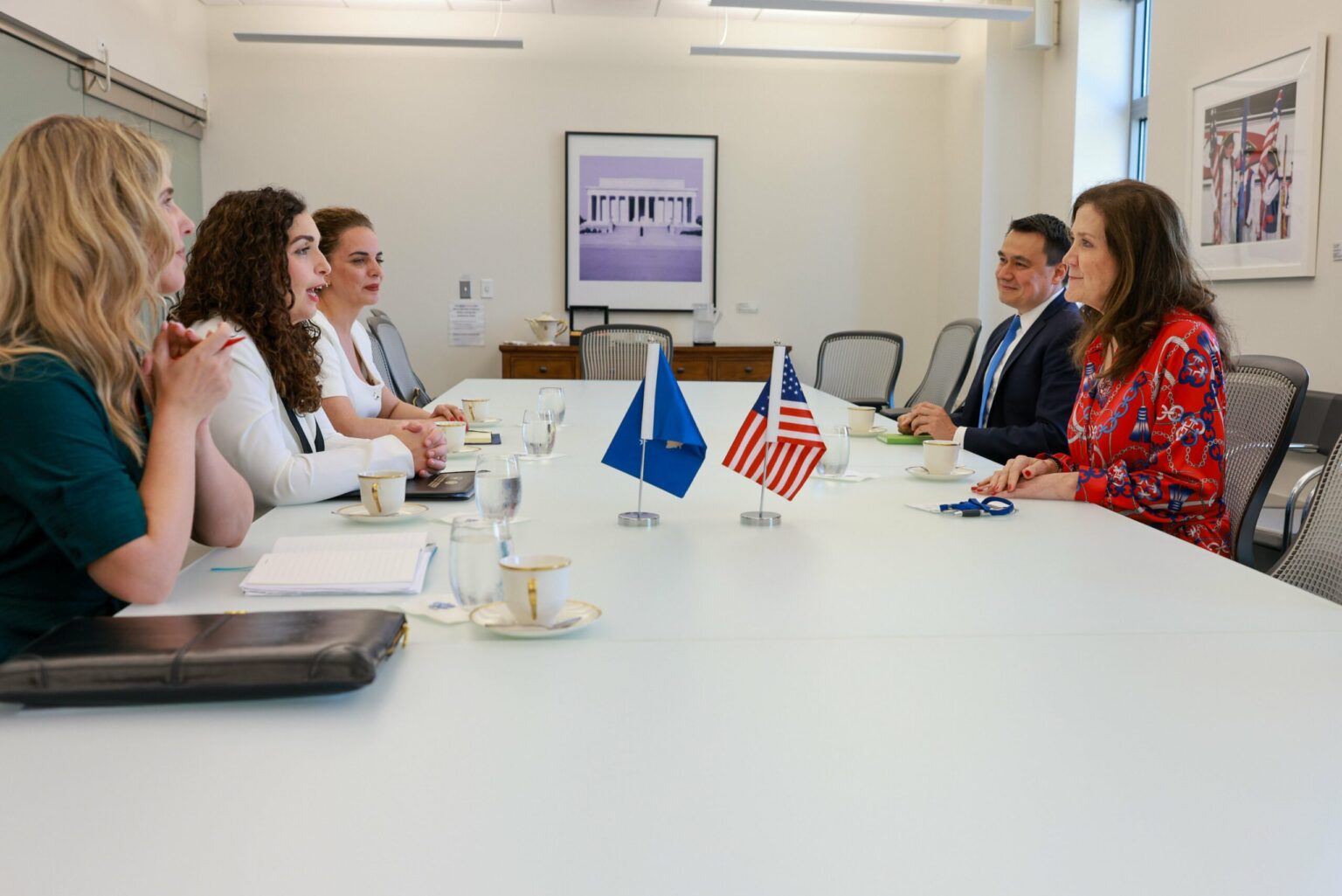US Ambassador: US committed to Kosovo being fully recognized by the UN, UNMIK being closed