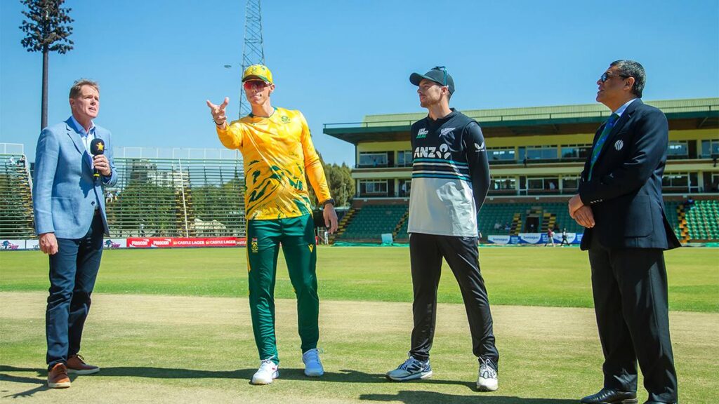 NZ vs SA Final Live Score, T20I Tri-Series 2025: NZ 144/3 (16 overs); Rachin Ravindra key as New Zealand eyes big finish against South Africa