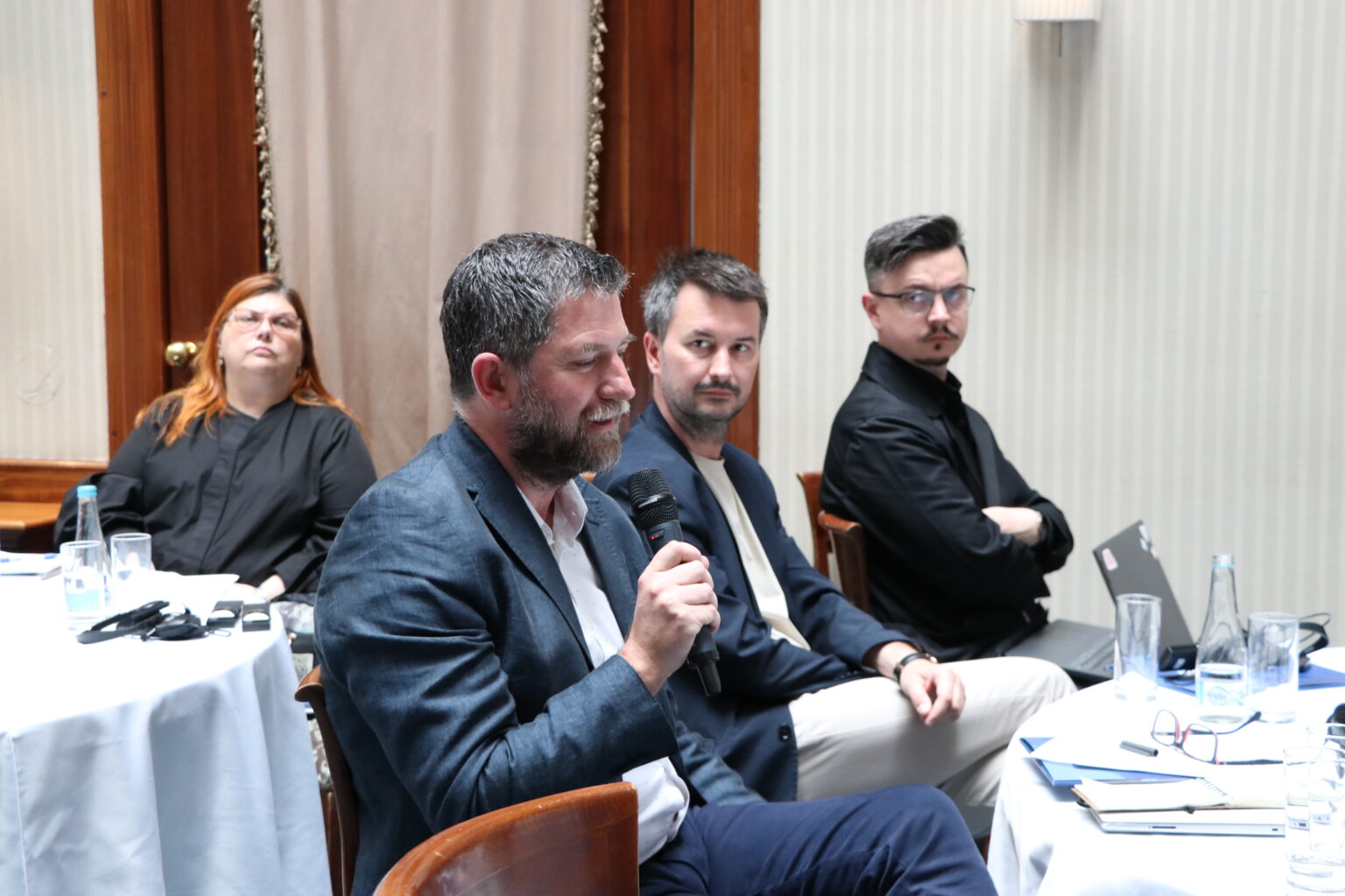 CEC of Bosnia and Herzegovina awards International IDEA a Certificate of Appreciation
