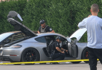 Suspected explosive device in a vehicle in Fushë-Kosovo