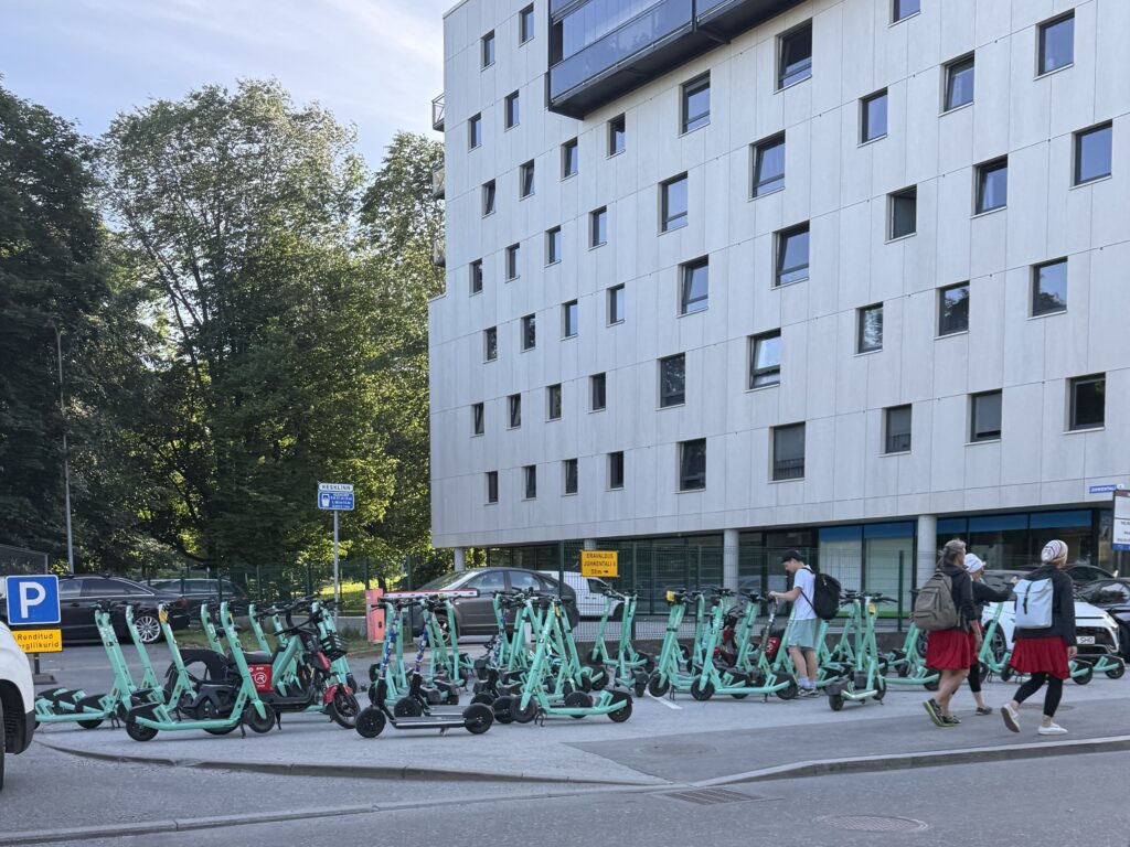 While Uber is busy world-dominating, Estonia said “nah” and crowned Bolt king; pictured: Bolt scooters in Tallinn. Photo by Mathew Thompson