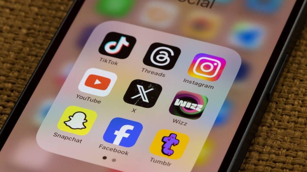 'Clearly a place where abuse is going to take place': Calls for teenage dating app to be banned in the UK
