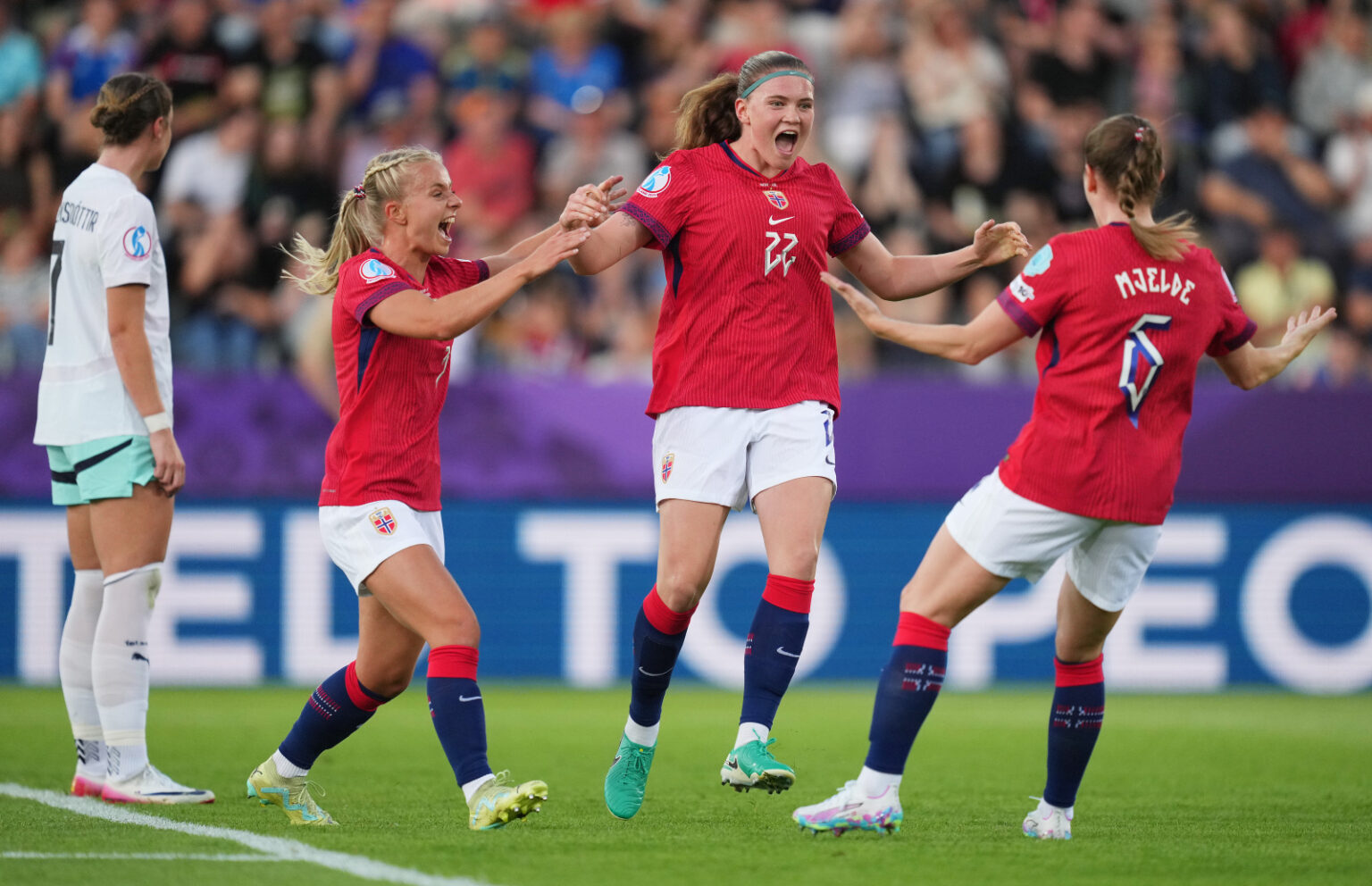 Norway chase renewed glory but need to get their stars to align against Italy Norway maintain 100% record, coming from behind to beat Iceland