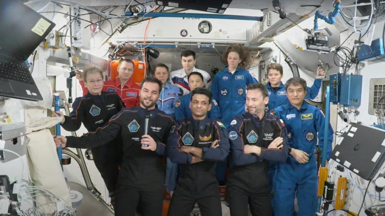 Spaceflight ends with splashdown for astronauts from India, Poland and Hungary