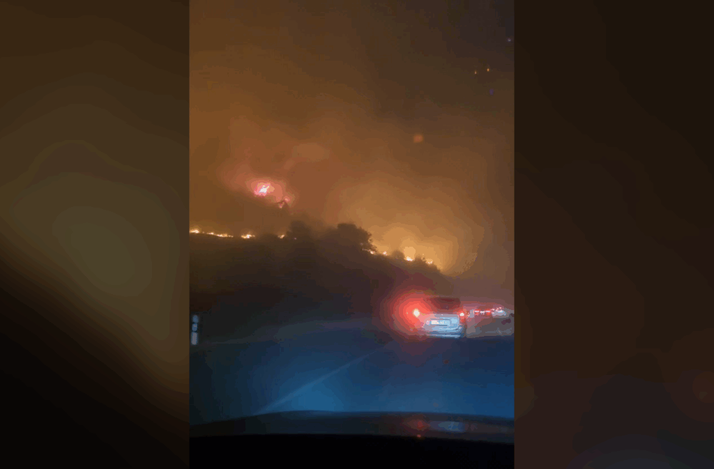 Fire on the Kosovo-North Macedonia border (video)