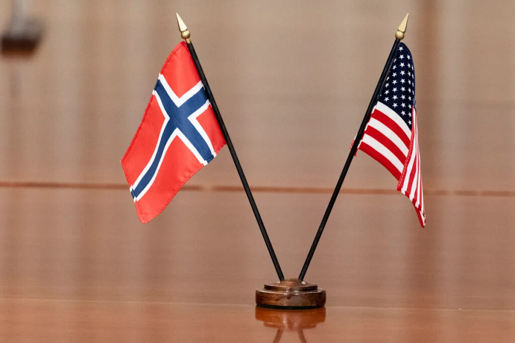 A former security guard at the US Embassy in Norway is accused of spying for Russia and Iran Yahoo news home