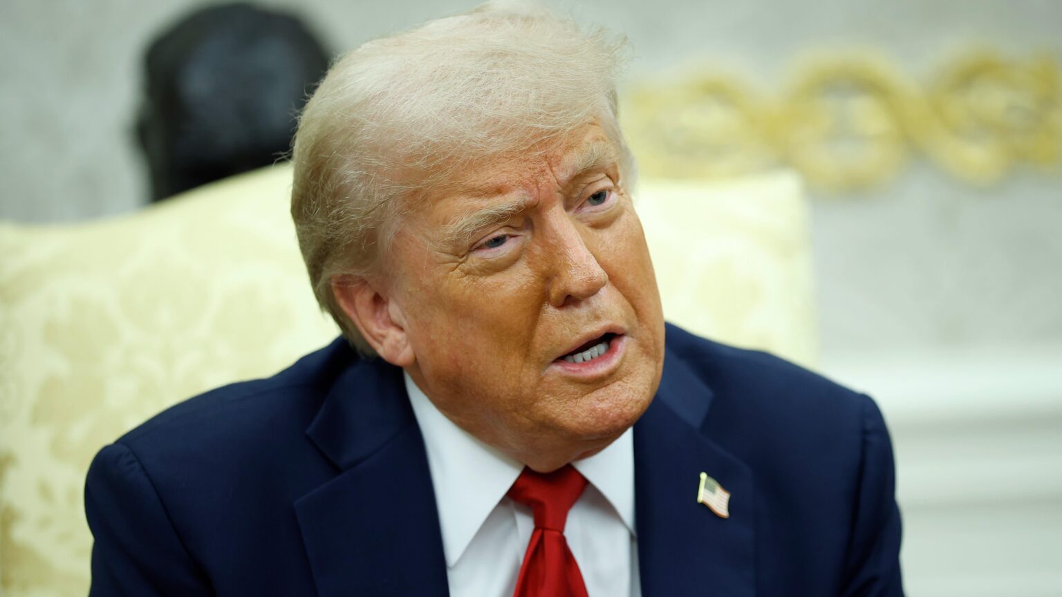 Donald Trump set to open US retirement market to crypto investments