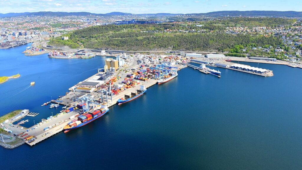 Norway awards NOK155m for "environmentally friendly" port projects